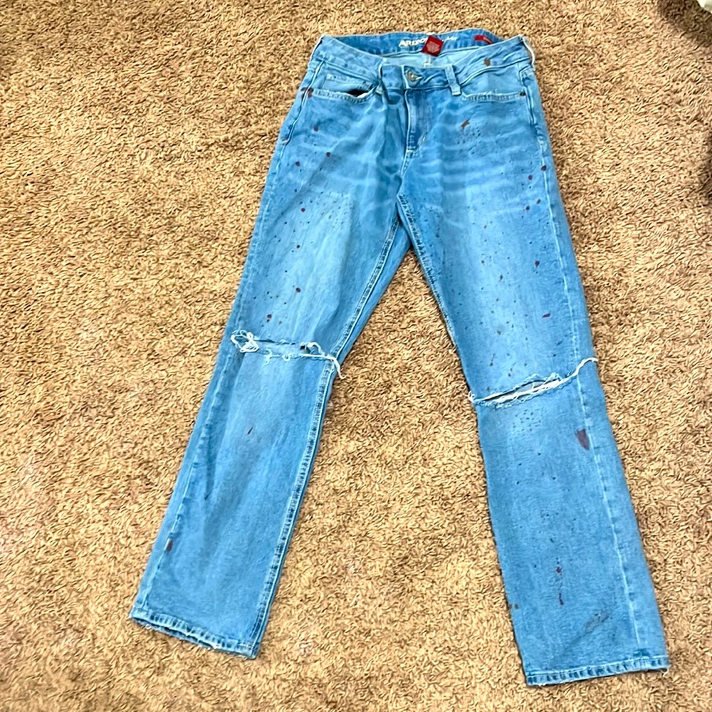 The Original Arizona Jean Co. Size 7 straight leg jeans!